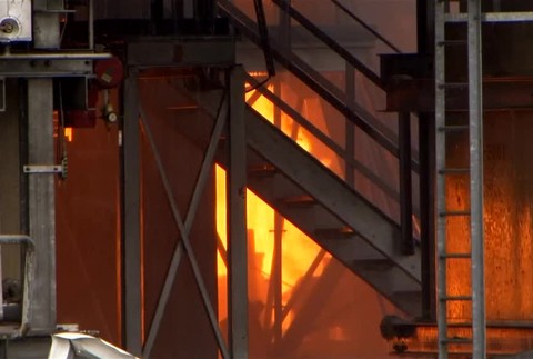 požiar priemyselnej haly nemecko2319