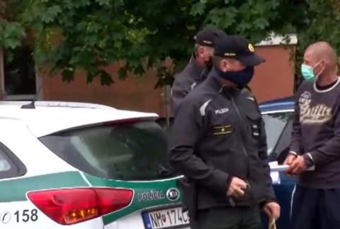 Agresívny muž napadol záchranárov