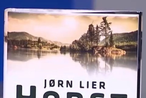 Viete si predstaviť, že by ste povedali len 100 slov za deň? Májové knižné novinky budete čítať so zatajeným dychom