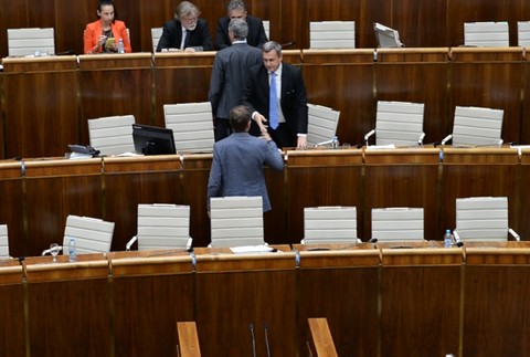 Matovič dal Dankovi letenku do Grécka 