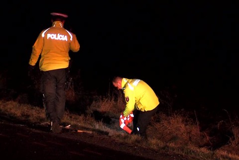 Zrazil cyklistu a z miesta ušiel. Policajti po mužovi dlho nepátrali