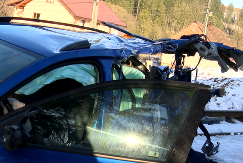 Pri tragickej nehode vyhasol život mladíka. Cez železničné priecestie sa vydal aj napriek výstražnej signalizácii