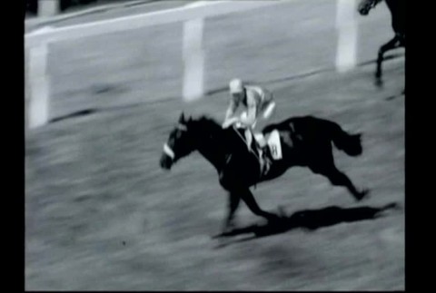 Alžbeta II. je 65 rokov na britskom tróne885