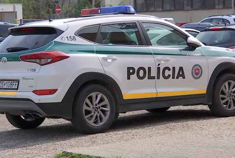 Policajné auto