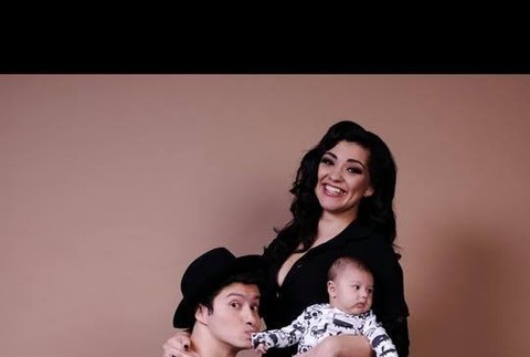 Mamba Dasha s rodinou