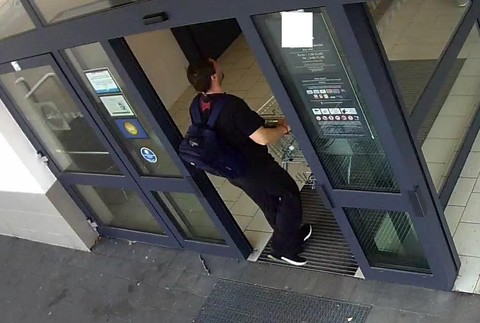 Polícia pátra po mužovi