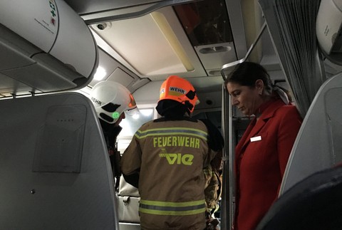 Lietadlo, v ktorom sedela europoslankyňa Záborská, začalo horieť