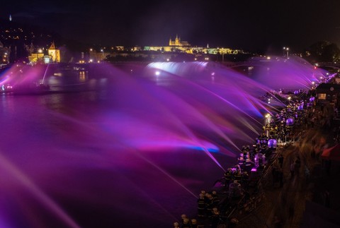 Fontána k výročiu Československa