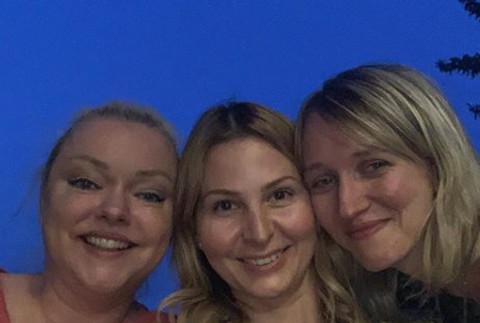 Ivana s nevlastnými dcérami