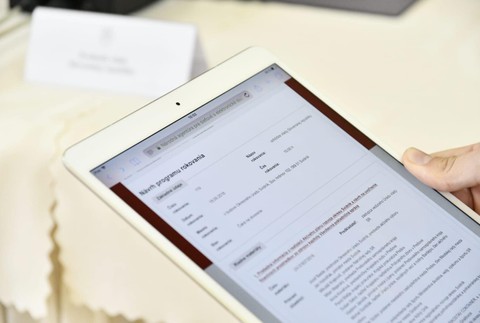 Slovenská vláda navštívila ďalší okres. Rokovali bez papierov 