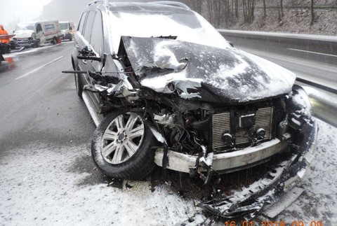 Nehoda R1 Zlaté Moravce