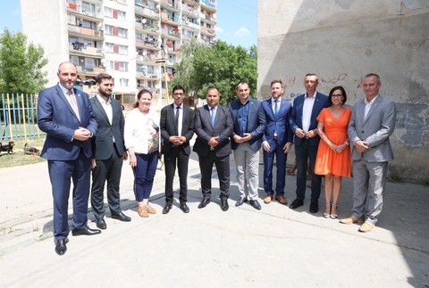 Delegácia na Luníku 9