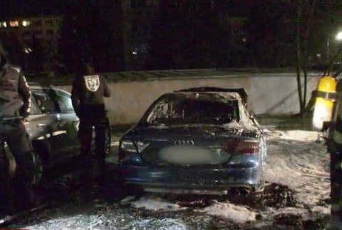 "Šťastné a veselé" od podpaľača.