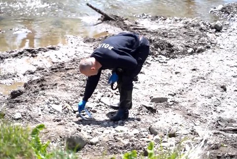 [multi] KN Mrtvy nezvestný 18- ročný mladík 8712