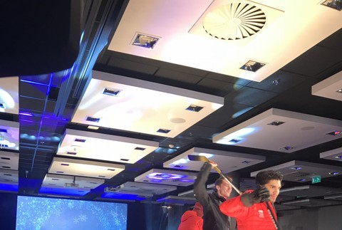 oblečenie predstavenie olympijskej kolekcie 3