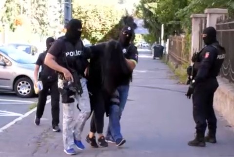 Prokurátor Vanek: Vyzývam všetkých, aby sa priznali, ak boli v kontakte s Alenou Zs.