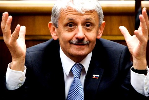 Mikuláš Dzurinda v parlamente