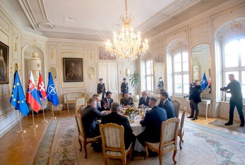 26marec2025_Okruhly_Stol_Prezidentsky_Palac_4117830