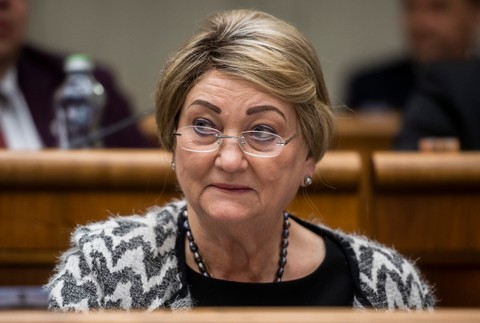 20230205_nrsr90_13955381