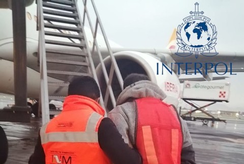 Nechal sa vyhlásiť za mŕtveho kvôli zatykaču. Polícia v spolupráci s Interpolom ho našla až v Mexiku 