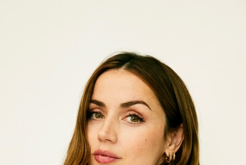 Ana_de_Armas_Portrait_Session_86374