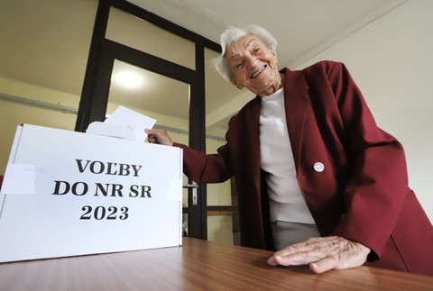 2220230930_volby_102rocna_longauerova_08988579