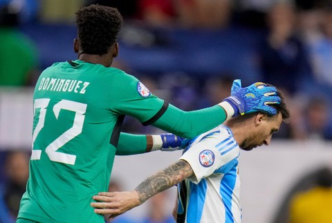 Copa_America_Soccer_Argentina_Ecuador474622055459