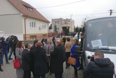 Europoslanci na mieste vraždy Kuciaka