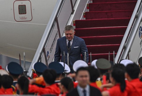 Fico na návšteve Číny