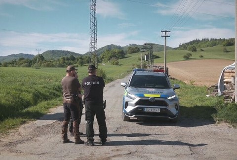 Hubára napadol medveď (2)