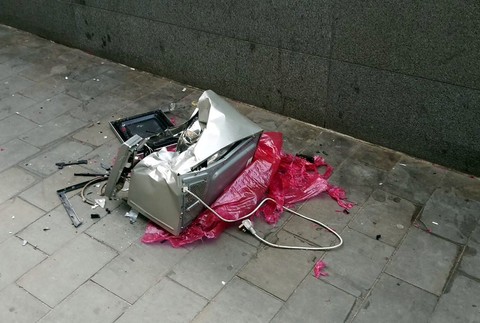 Londýn bombová hrozba 3