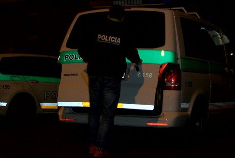 Čašníčku udrel po hlave a ukradol jej takmer 4000 eur. Podľa polície to ale bolo ináč