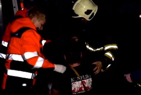 Zachránili ho z ľadovej vody