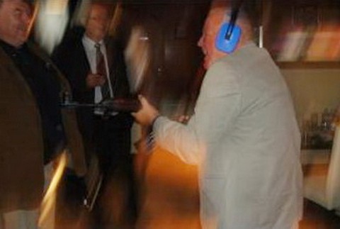 Oslava? Predstavitelia justície napodobňujú devínsky masaker