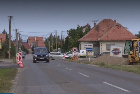 križovatka Nová Dedinka- Tomášov- Bernolákovo- Tureň