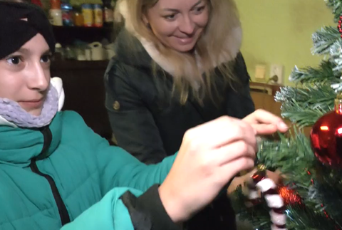 Darované Vianoce pre mamy a ich synov 3