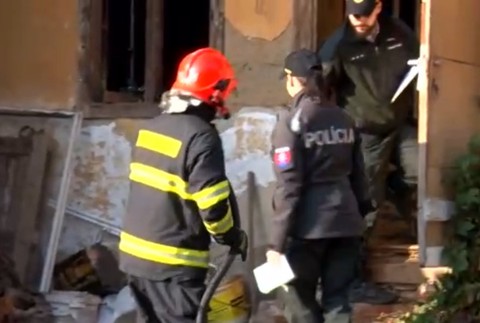 Hasiči pri požiari našli muža bez známok života. Pomôcť mu už nemohli