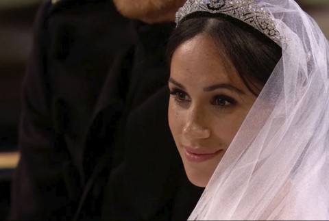 Meghan detail tváre