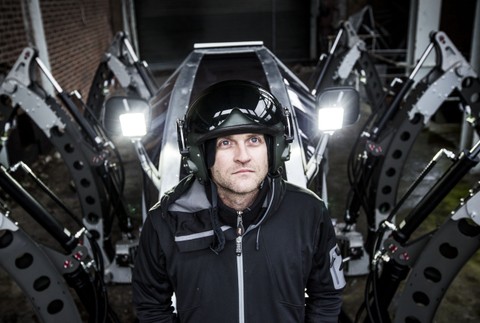 Mantis robot vnútro