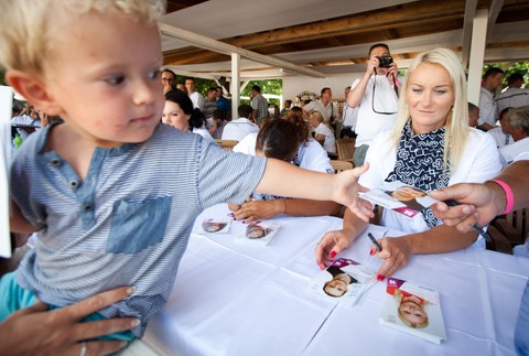 Olympionici Magio Pláž Lucia Kmeťová malý chlapec