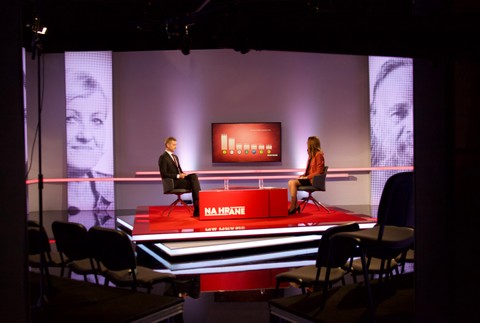 C4C61CDC-6A96-4FC4-8E44-B5ECD76814E6_1_100_o