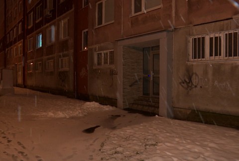 Polícia začala trestné stíhanie v prípade streľby v byte na známom sídlisku