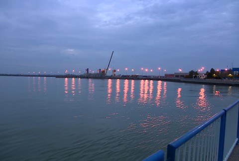 [multi] V turbíne bolo nehybné telo 5422