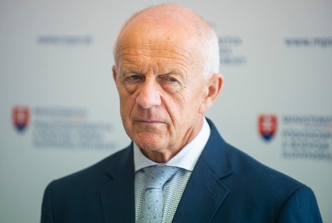 minister pôdohospodárstva a rozvoja vidieka SR Jozef Bíreš