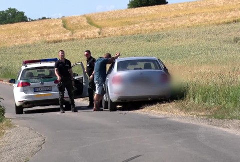 [multi] Policajná naháňačka 275