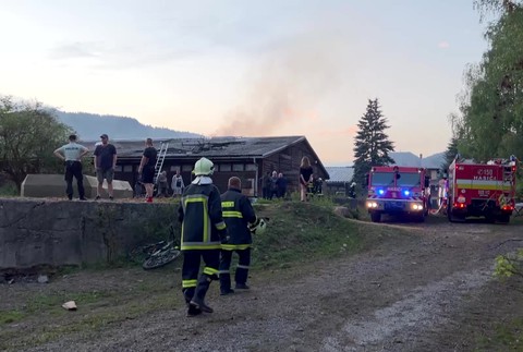 [multi] MO Pad letadla 516