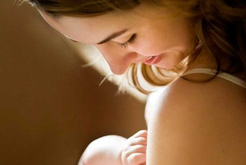 Dojčenie a krásny pohľad