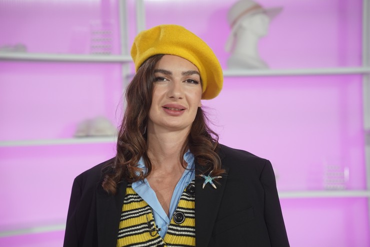 Nákupné maniačky: téma Kardigán - Nika