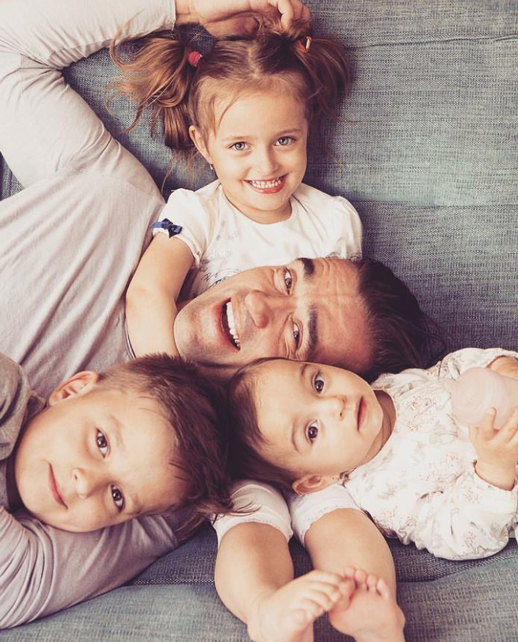 Milan Ondrík s rodinou