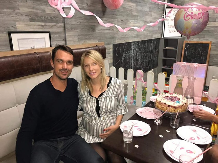 Dana Čapkovičová s rodinou